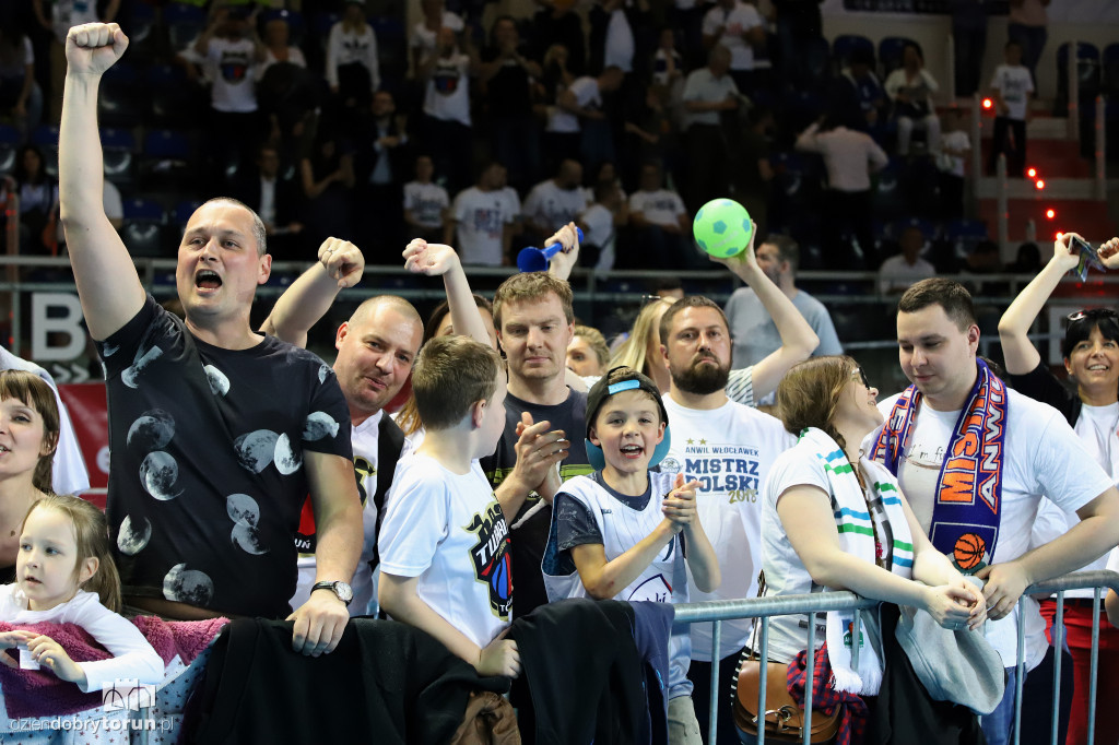 Twarde Pierniki vs Anwil Włocławek