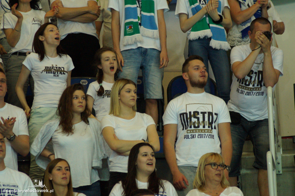 Włocławscy kibice na 2. meczu finału