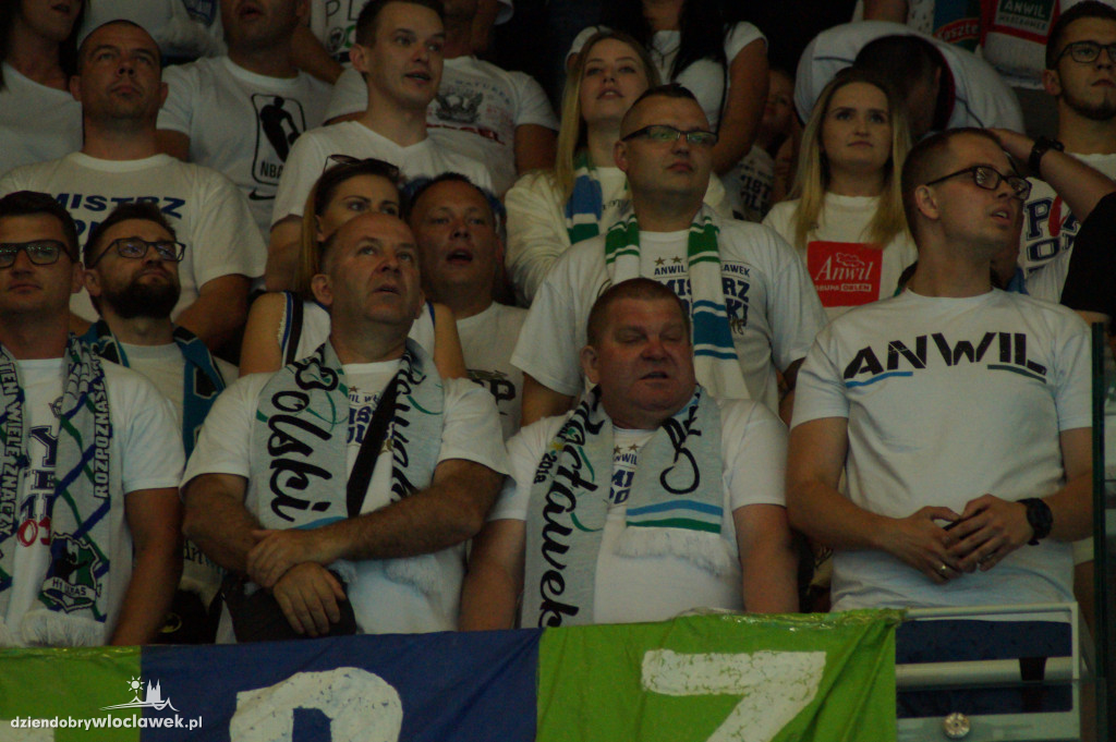 Włocławscy kibice na 2. meczu finału
