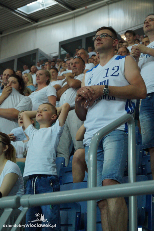 Kibice w Hali Mistrzów na 3. meczu finału
