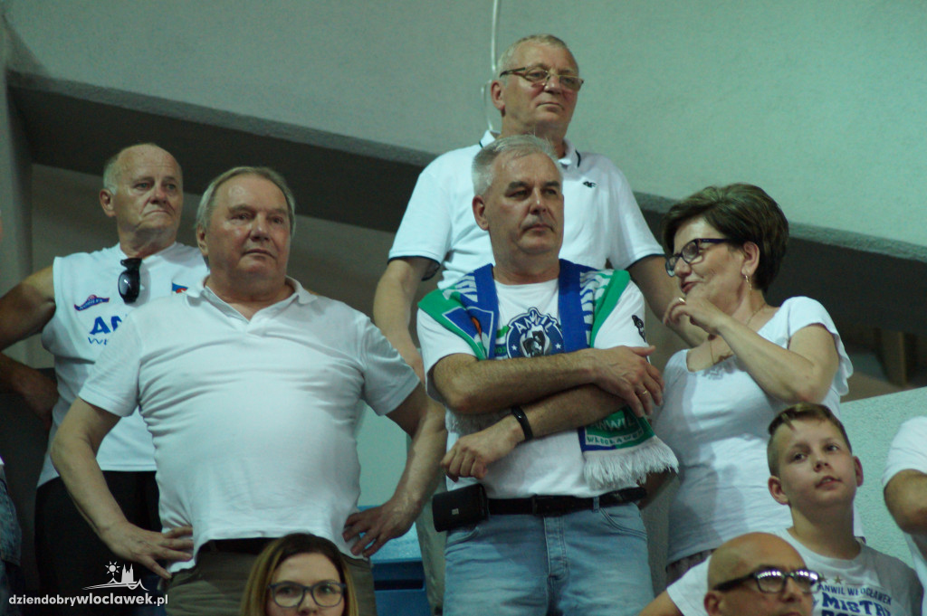 Kibice w Hali Mistrzów na 3. meczu finału