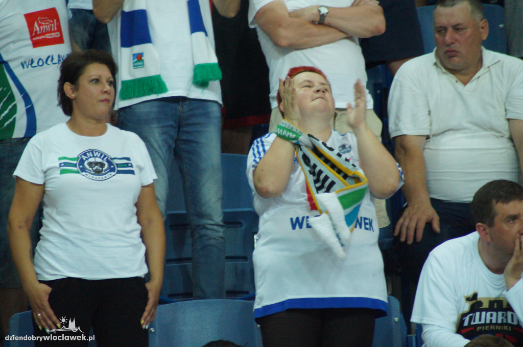 Kibice w Hali Mistrzów na 3. meczu finału