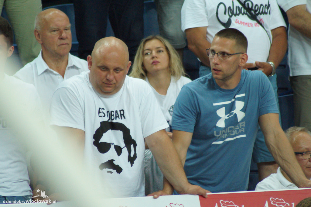 Kibice w Hali Mistrzów na 3. meczu finału