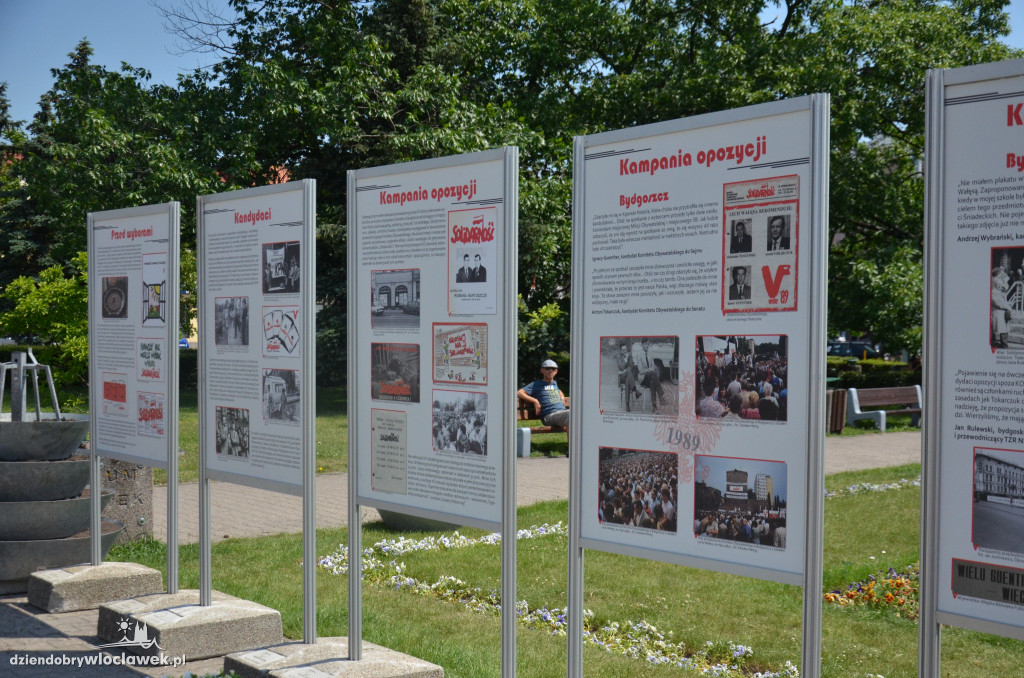 Wystawa o wyborach 1989 na pl. Wolności