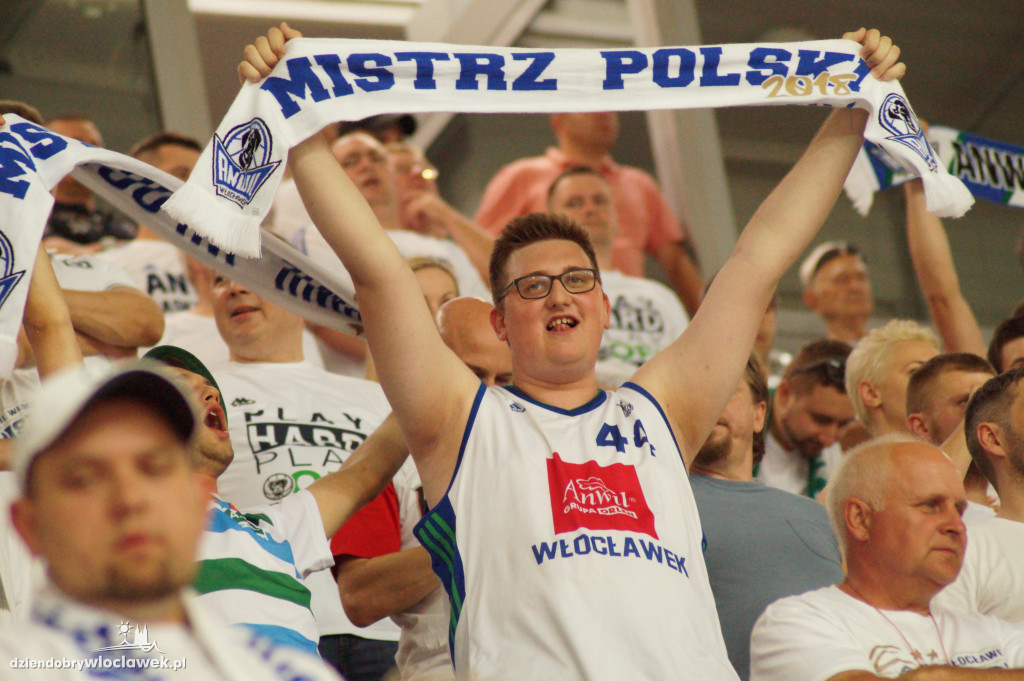 Kibice na 4. meczu finałowym