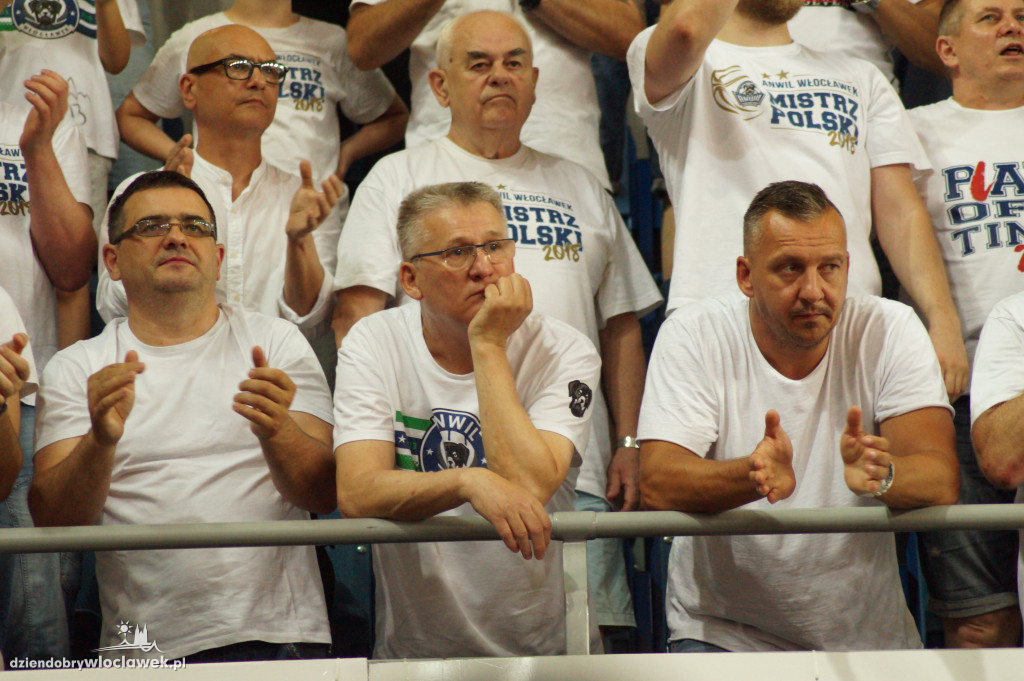 Kibice na 4. meczu finałowym