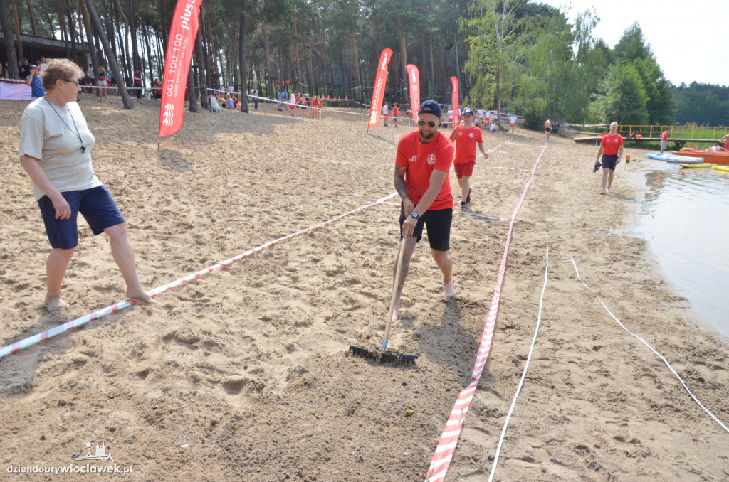 Zawody ratowników nad  j. Czarnym