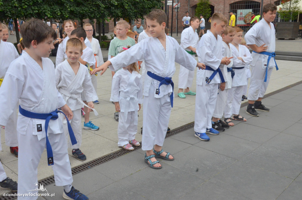 Trening karate przed Wzorcownią