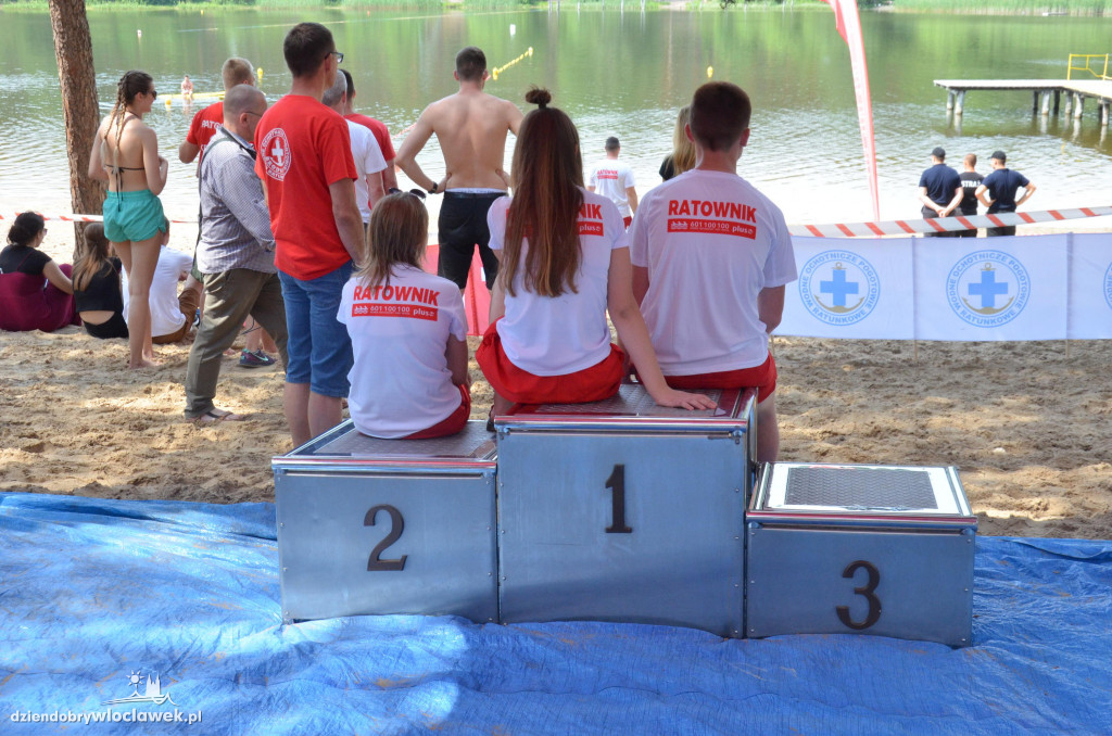 Zawody ratowników nad  j. Czarnym