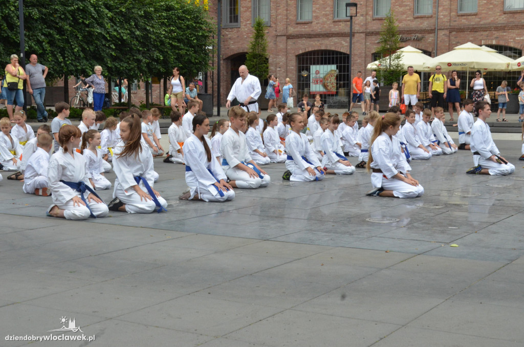 Trening karate przed Wzorcownią