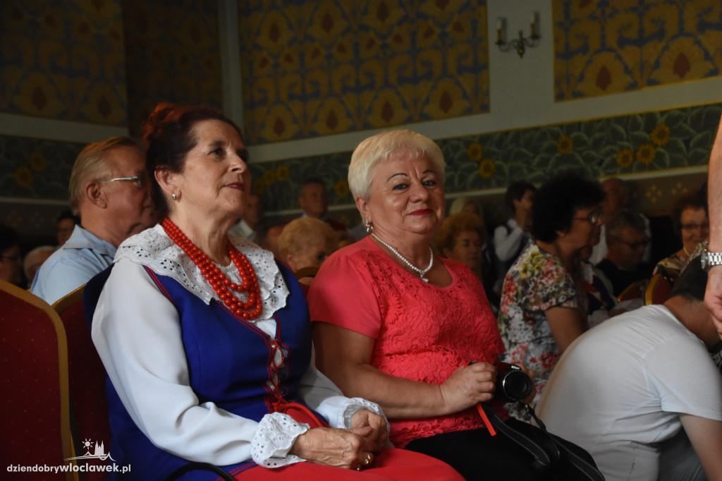Seniorzy wystąpili w Starej Remizie