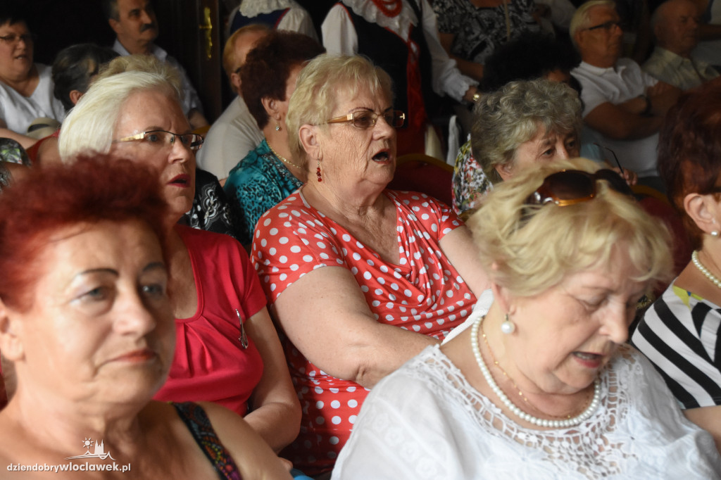 Seniorzy wystąpili w Starej Remizie