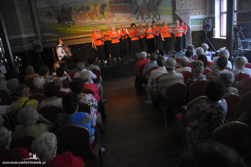 Seniorzy wystąpili w Starej Remizie