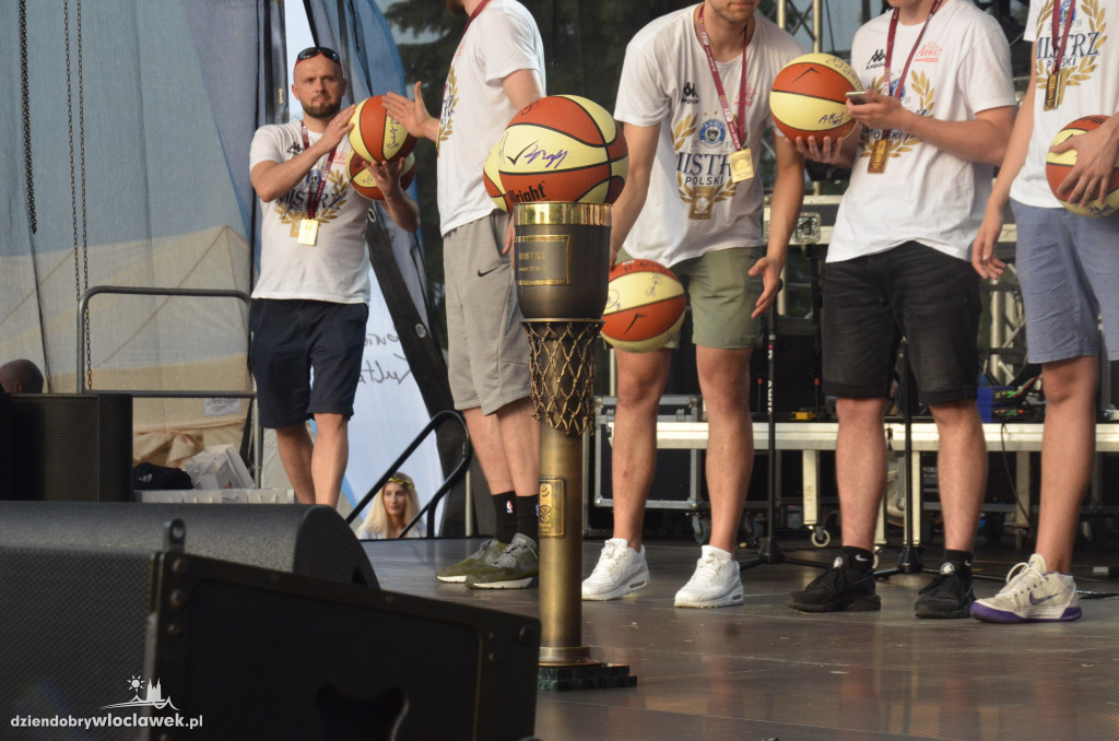 Dni Włocławka: Anwil, Zouzy, Zakopower