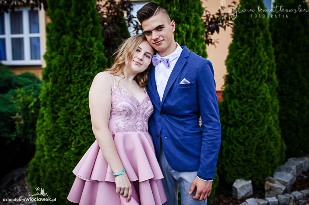 Bal gimnazjalny uczniów Baczyńskiego