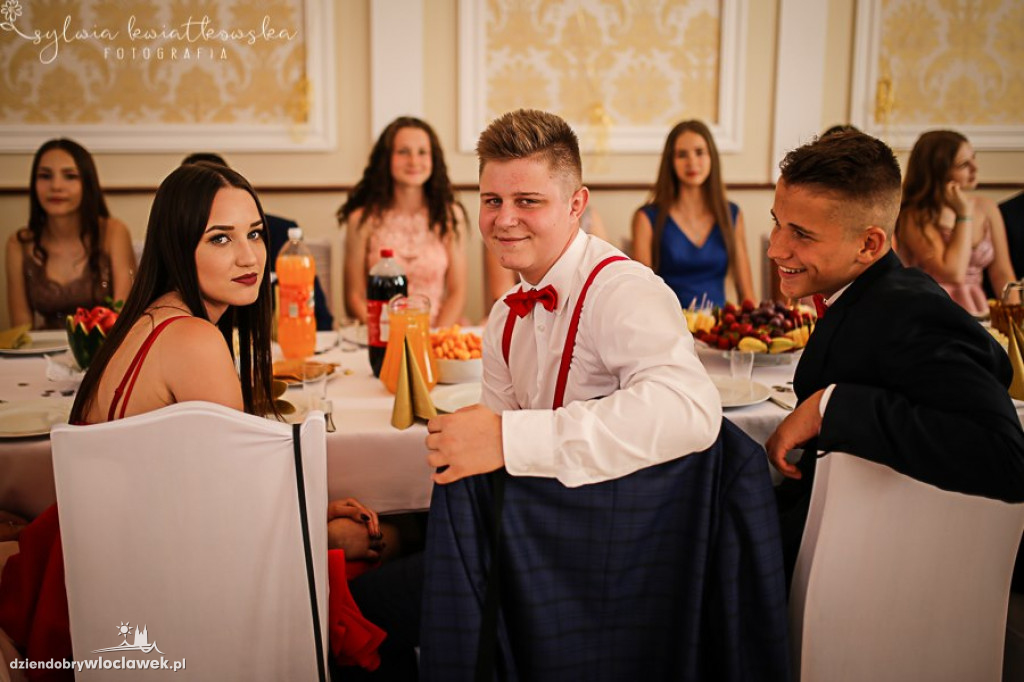Bal gimnazjalny uczniów Baczyńskiego