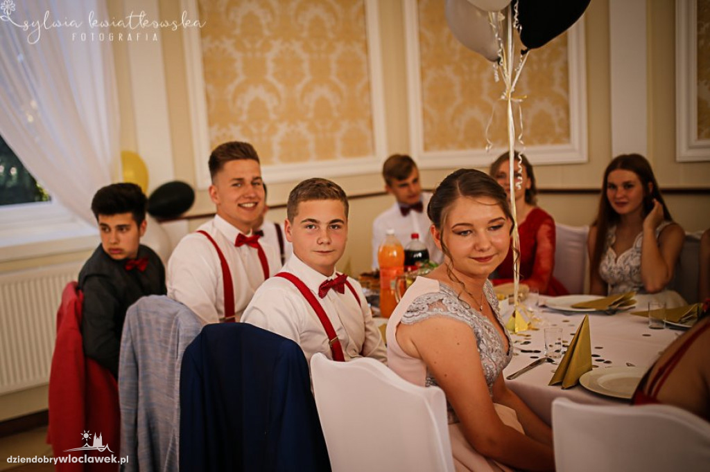 Bal gimnazjalny uczniów Baczyńskiego