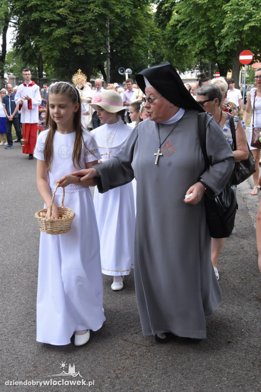 Procesja w parafii św. Stanisława BM