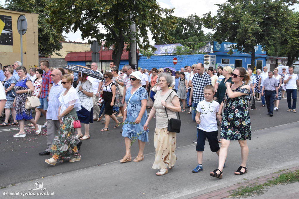Procesja w parafii św. Stanisława BM