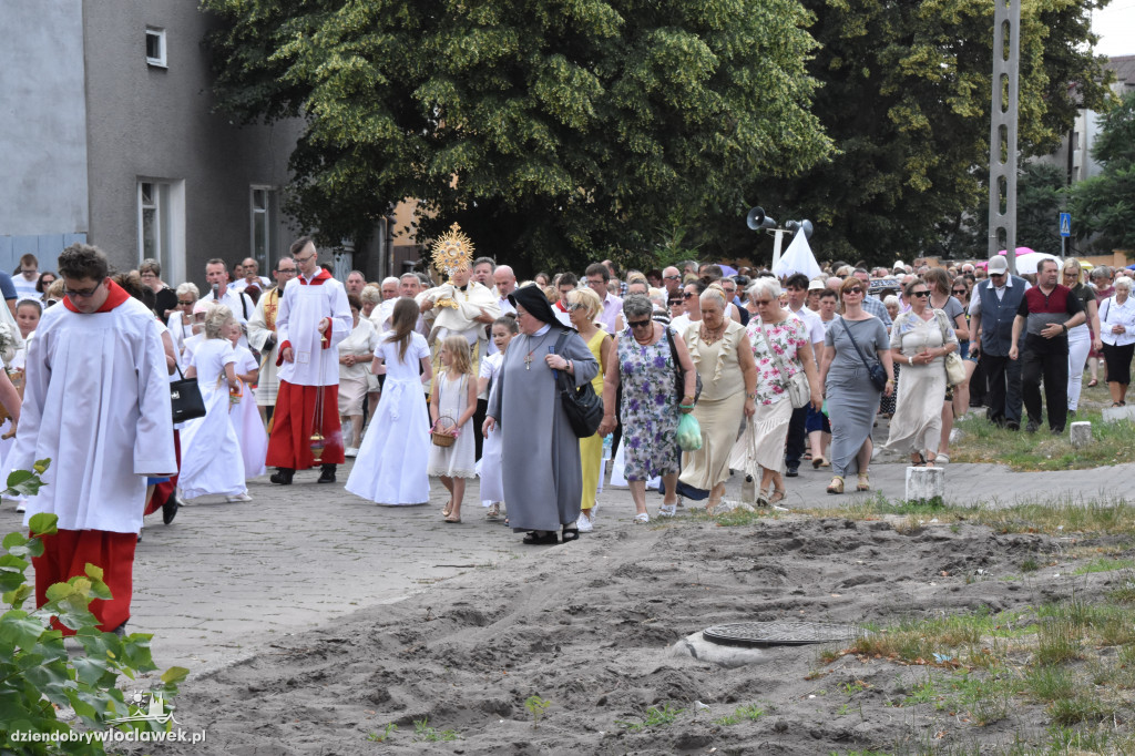 Procesja w parafii św. Stanisława BM