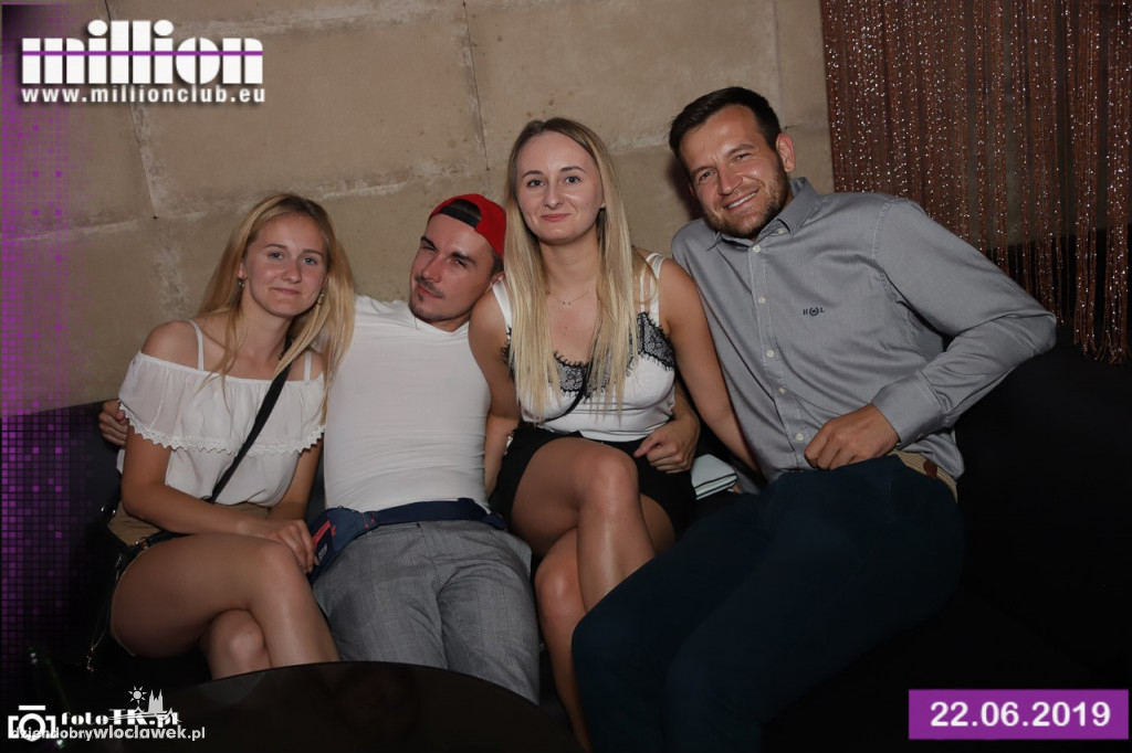 DJ Emdi w Million Clubie