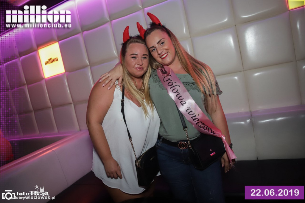 DJ Emdi w Million Clubie