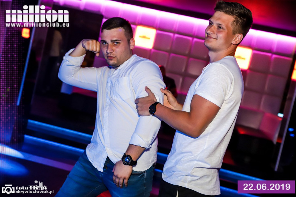 DJ Emdi w Million Clubie