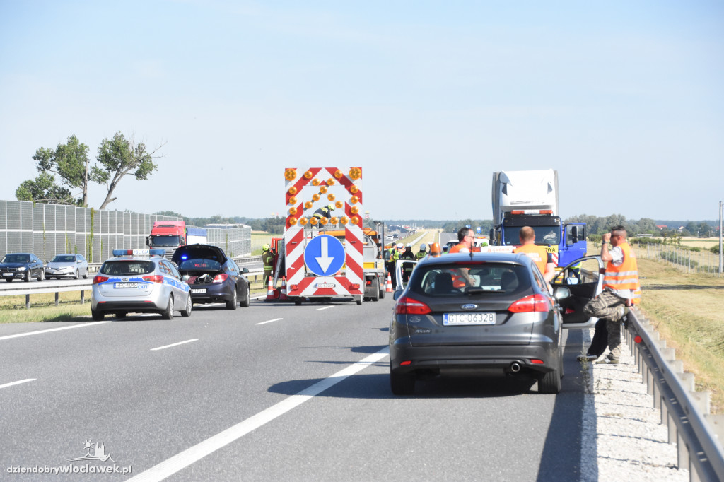 Wypadki na autostradzie A1 w Pikutkowie