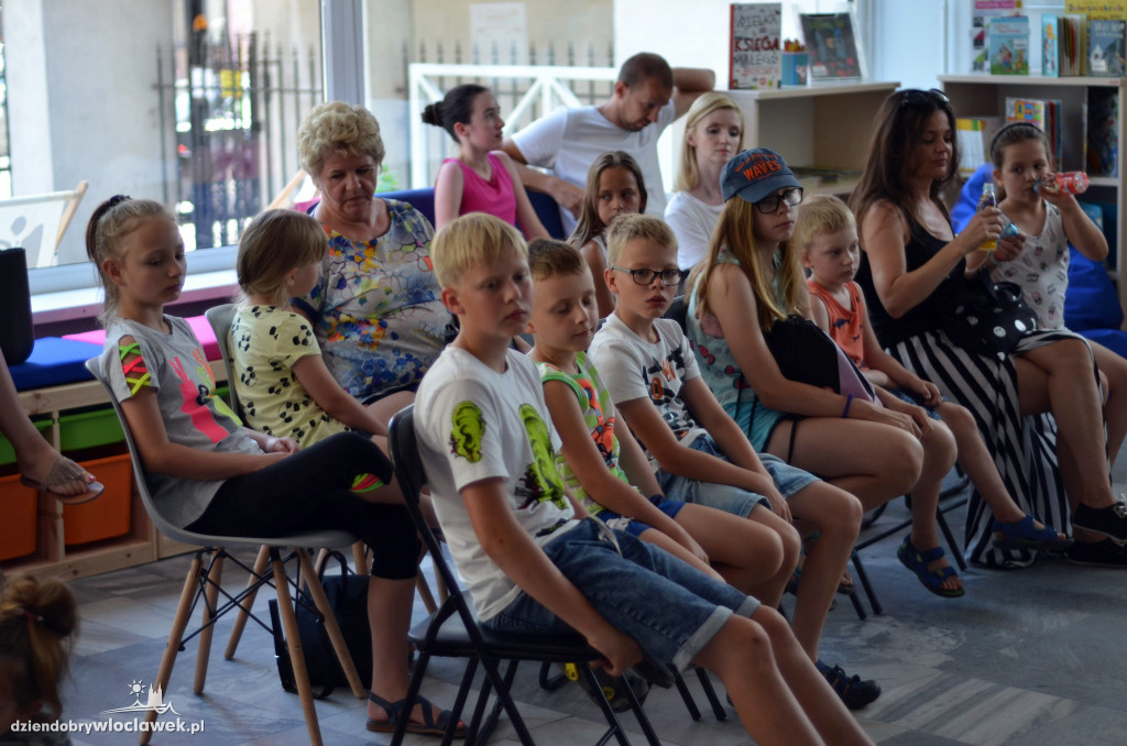 Spotkanie z Afryką w bibliotece