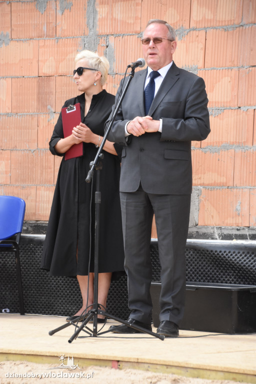 Akt erekcyjny w Brześciu wmurowany