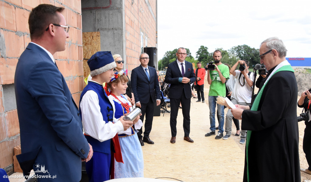 Akt erekcyjny w Brześciu wmurowany