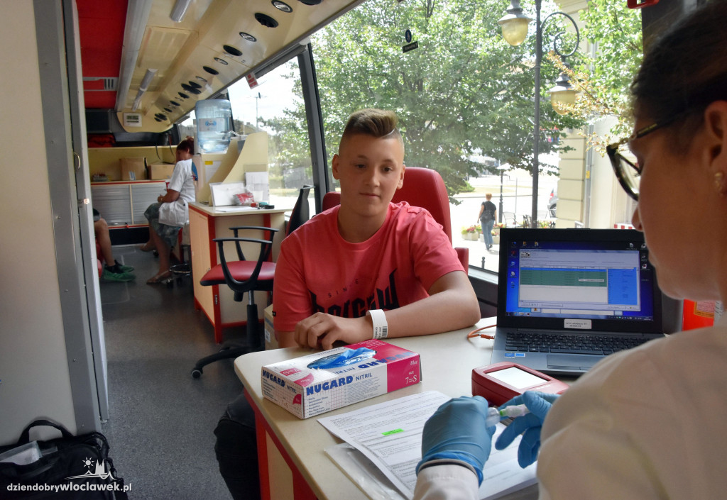 Krwiobus zawitał do Włocławka