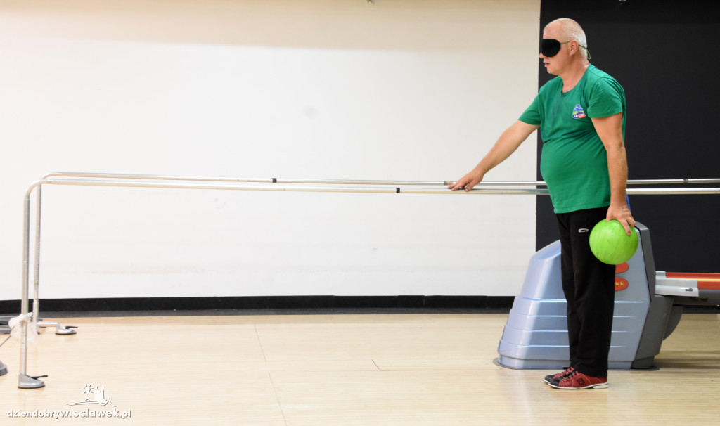 Otwarcie turnieju bowlingowego