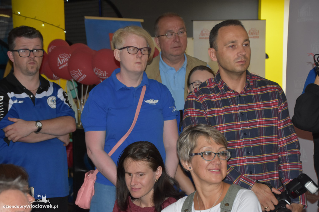 Otwarcie turnieju bowlingowego