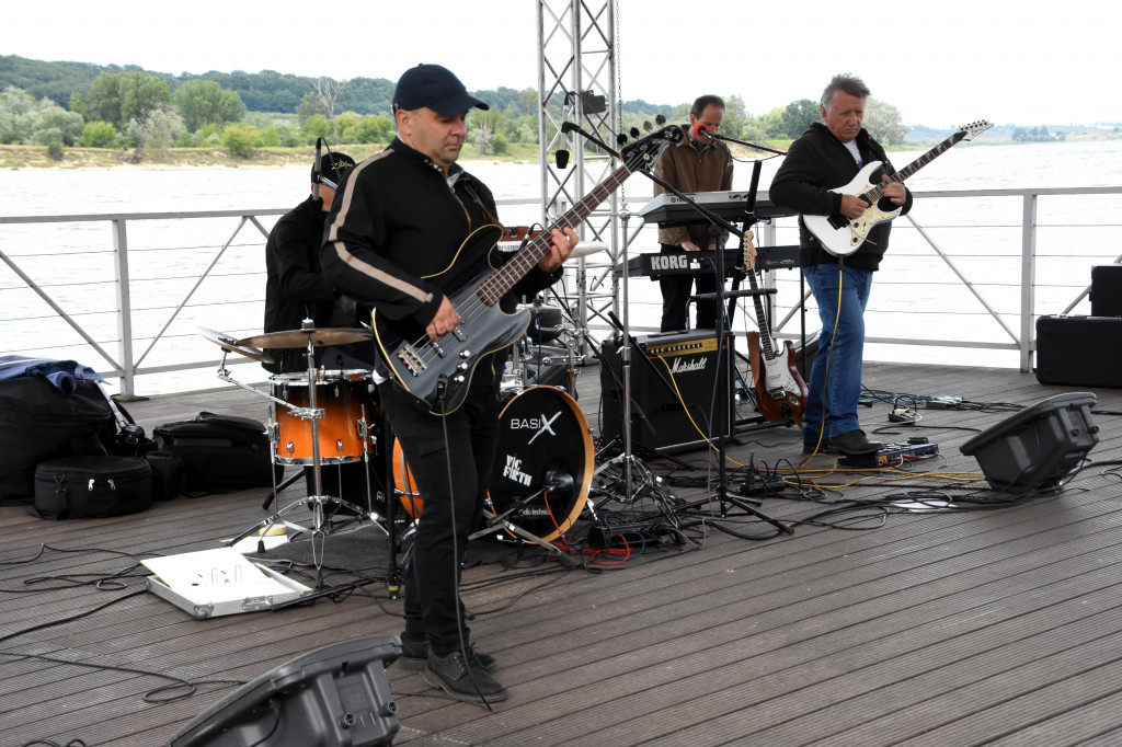 Scena na Wiśle - koncert zespołu Arsenał