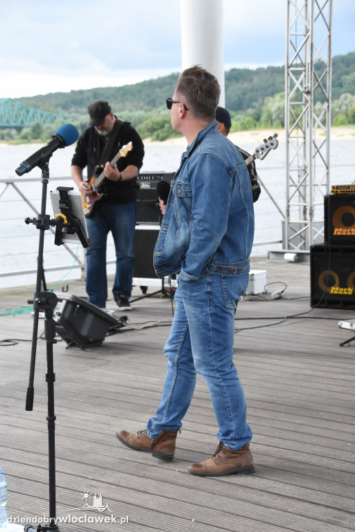 Scena na Wiśle - koncert zespołu Arsenał