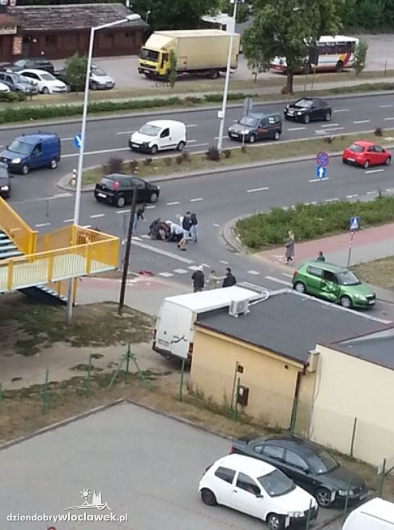 Wypadek osobówki i motocykla
