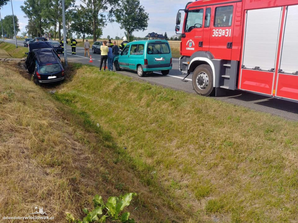 Auto w rowie. 5 osób trafiło do szpitala!