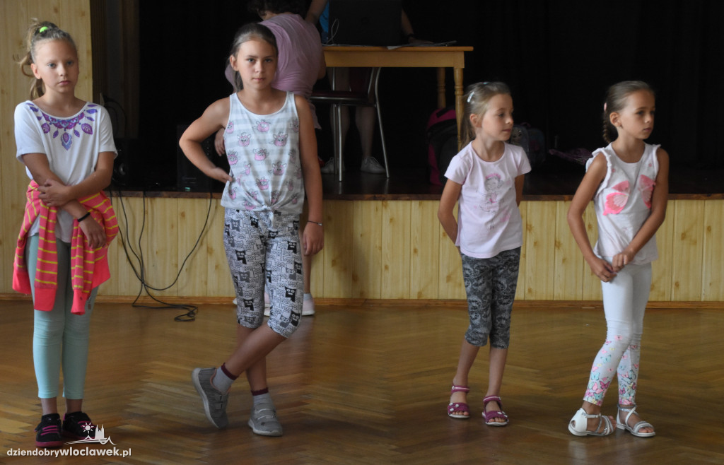 Półkolonie w GOK Kruszyn: Pokaz węży
