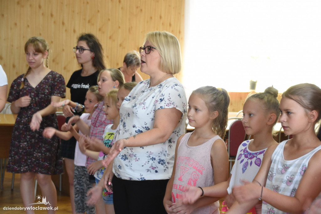 Półkolonie w GOK Kruszyn: Pokaz węży