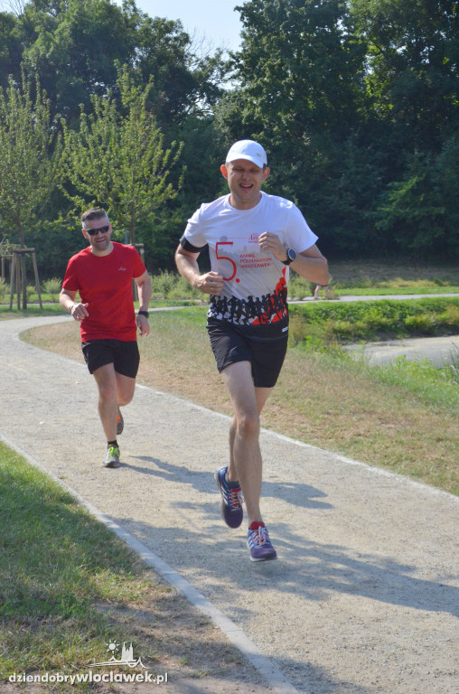 Parkrun w parku na Słodowie
