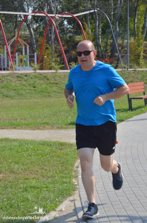 Parkrun w parku na Słodowie