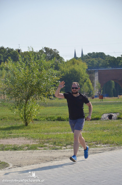 Parkrun w parku na Słodowie