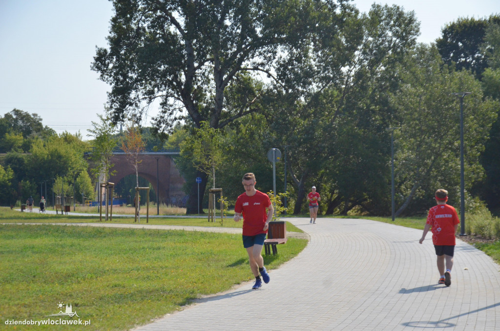 Parkrun w parku na Słodowie