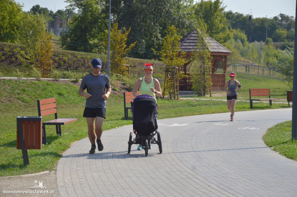 Parkrun w parku na Słodowie
