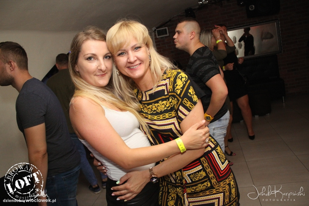 Na parkiecie Browar Loft Music & Pub