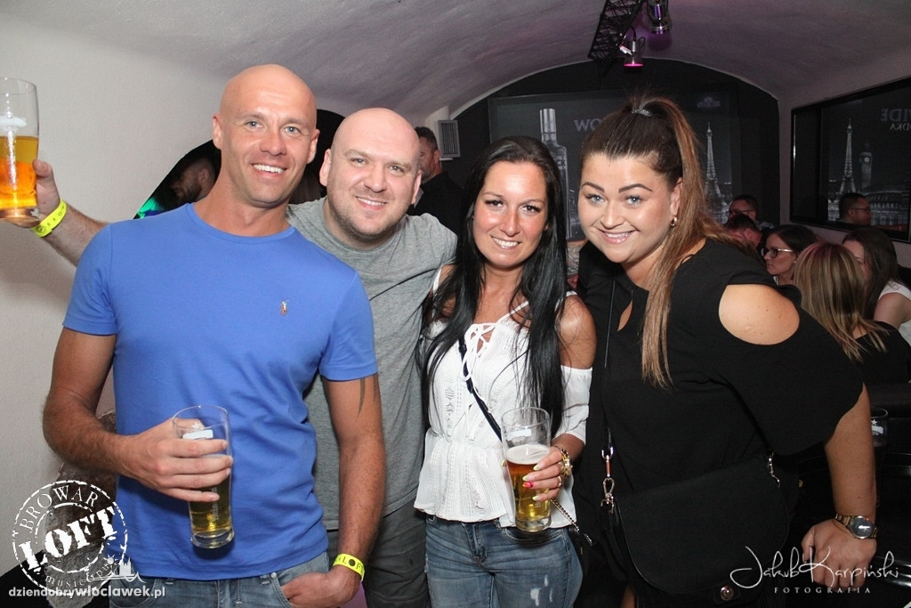 Na parkiecie Browar Loft Music & Pub