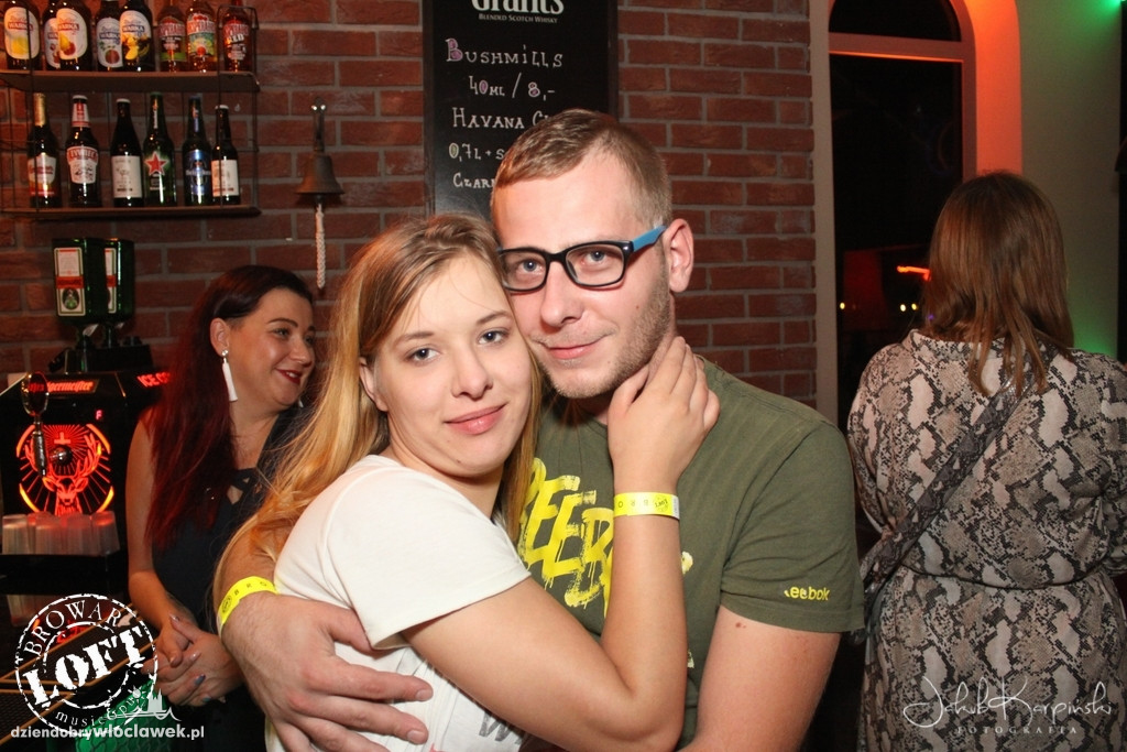 Na parkiecie Browar Loft Music & Pub