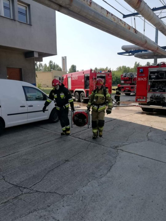 Strażacy gasili ogień w MPEC-u. To były...