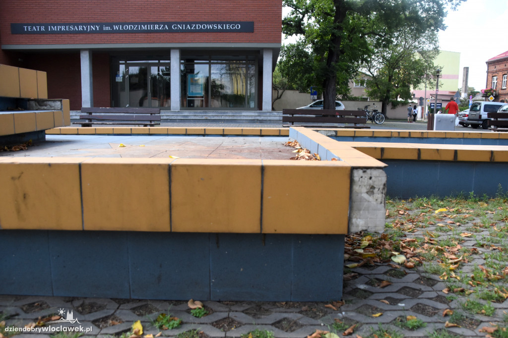 Fontanna przy teatrze doczeka się remontu?